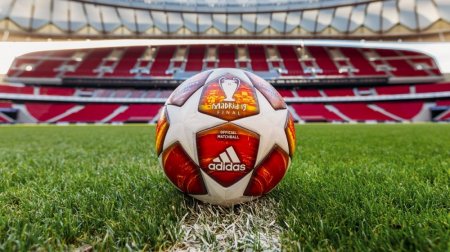 UEFA yeni topunu təqdim edib