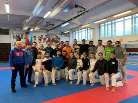 Karateçilərimiz “Paris Open”də iştirak etmək üçün Fransaya yollanıblar