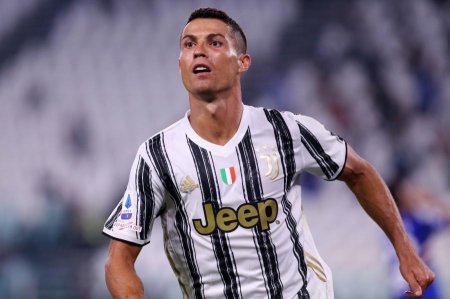 Ronaldonun menecerindən “Sportinq” açıqlaması