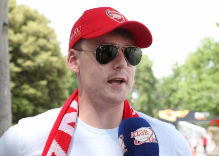 “Arsenal” klubunun azarkeşi: Bakıda əsl idman əhval-ruhiyyəsi var