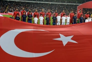 Futbol üzrə Türkiyə milli komandası karantinə alınıb