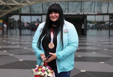 Tokio Olimpiadasında bürünc medal qazanan cüdoçumuz İrina Kindzerska Bakıya qayıdıb