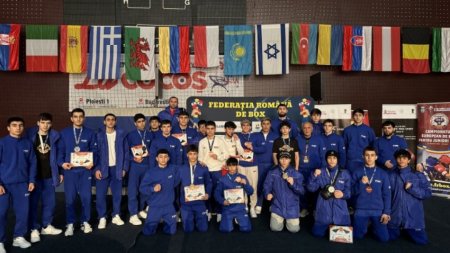 Azərbaycan boksçuları beynəlxalq turniri 14 medalla başa vurublar