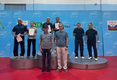 Veteran stolüstü tennisçilər arasında Azərbaycan çempionatının qalibləri müəyyənləşib