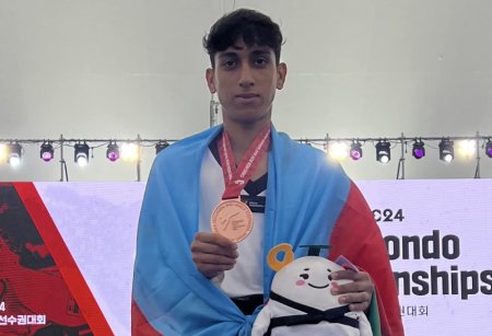 Azərbaycan taekvondoçusu beynəlxalq turnirdə bürünc medal qazanıb