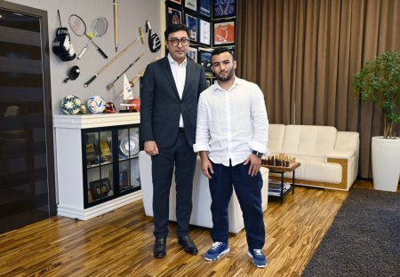 Gənclər və İdman Nazirliyində xaricdə yaşayan Azərbaycan əsilli idmançılarla görüşlər keçirilib Gənclər və İdman Nazirliyində xaricdə yaşayan Azərbaycan əsilli idmançılarla görüşlər keçirilib
