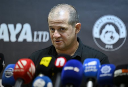 Elmar Baxşıyev: Sabah uğurlu nəticə qazanmaq üçün əlimizdən gələni edəcəyik Elmar Baxşıyev: Sabah uğurlu nəticə qazanmaq üçün əlimizdən gələni edəcəyik